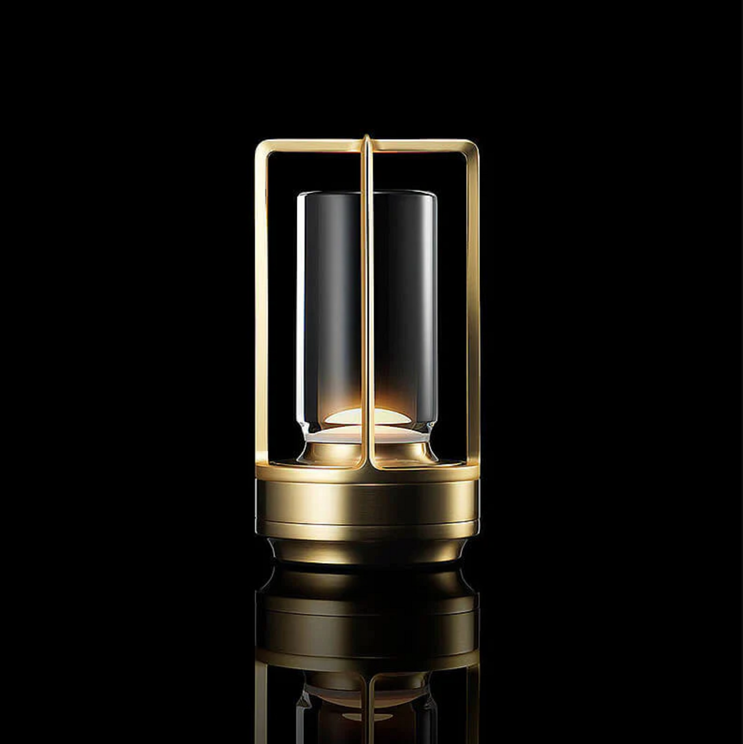 Trådløs Bordlampe med Dæmpbar LED og Elegant Design