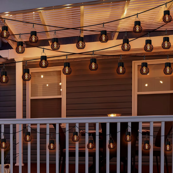 Solcelle LED Havelampe med Flammeeffekt – Stemningsfuldt Lys