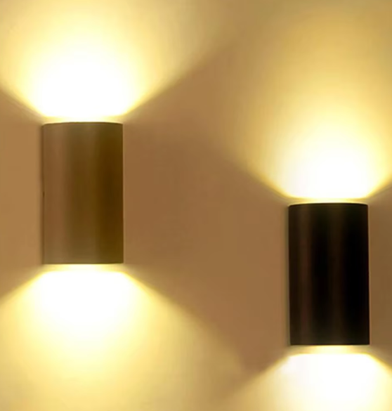 Vejrbestandig LED Væglampe med Moderne Design