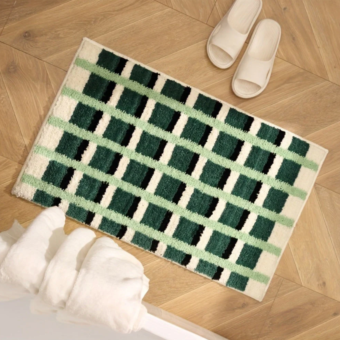 Geometrisk Badmatta i Mossgrönt - Mjuk, Säker och Lättskött