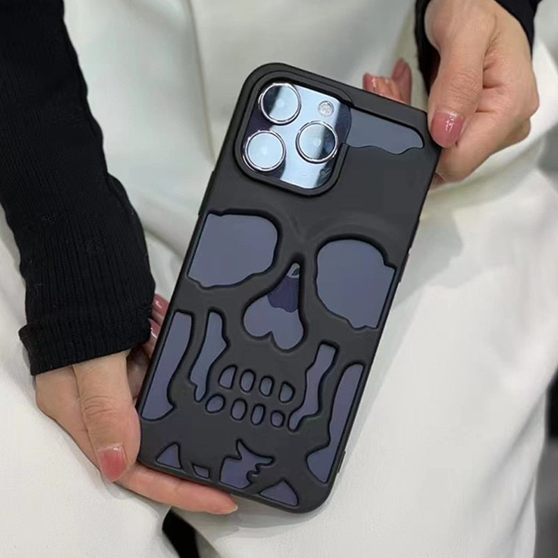 Smartphone Cover med Gotisk Skull Design i Midnattsfarve