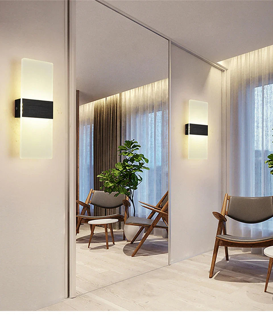 Trådløs LED Væglampe med Sensor – Moderne og Fleksibel Belysning