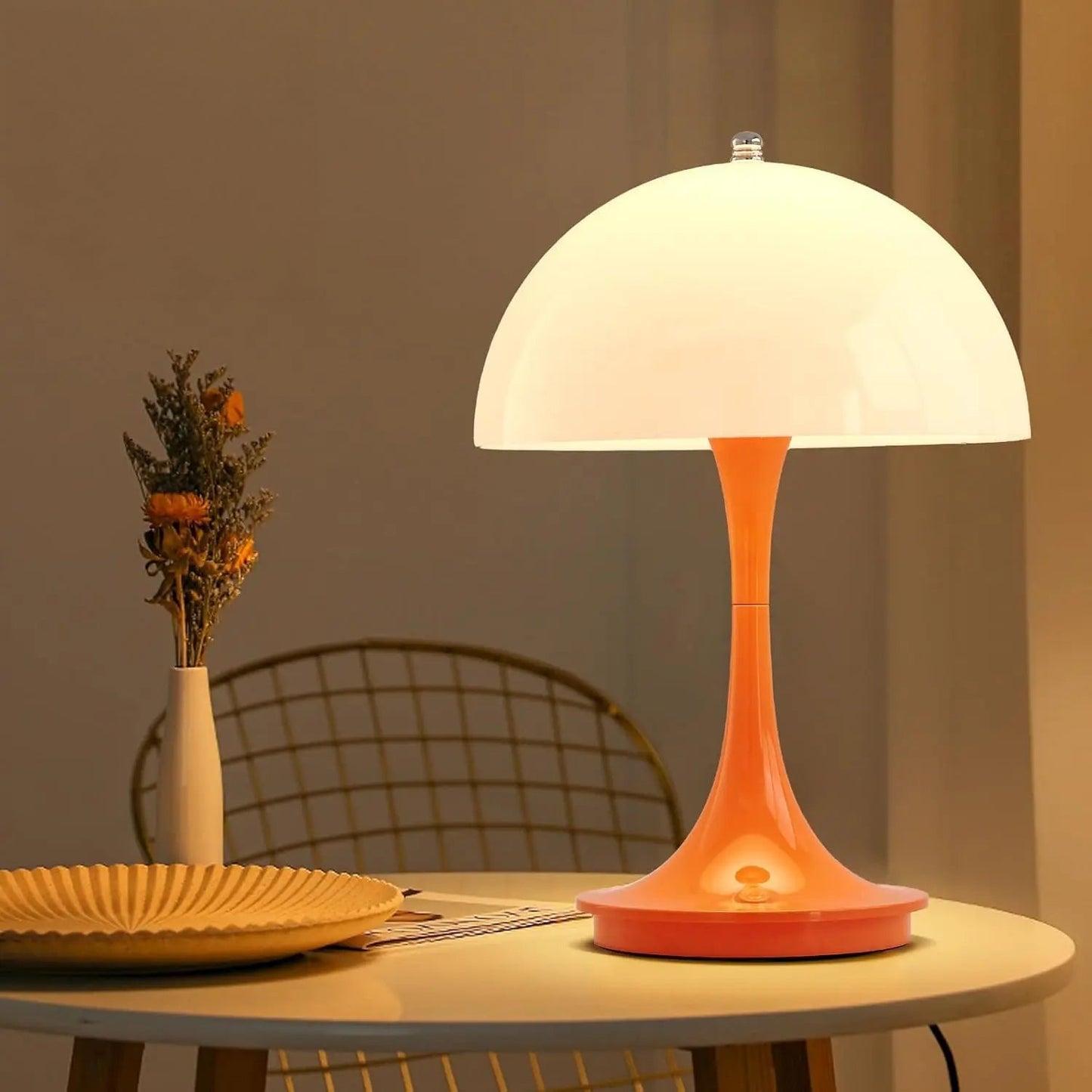 Elegant Berøringslampe LED – Stilfuldt og Trådløst Design