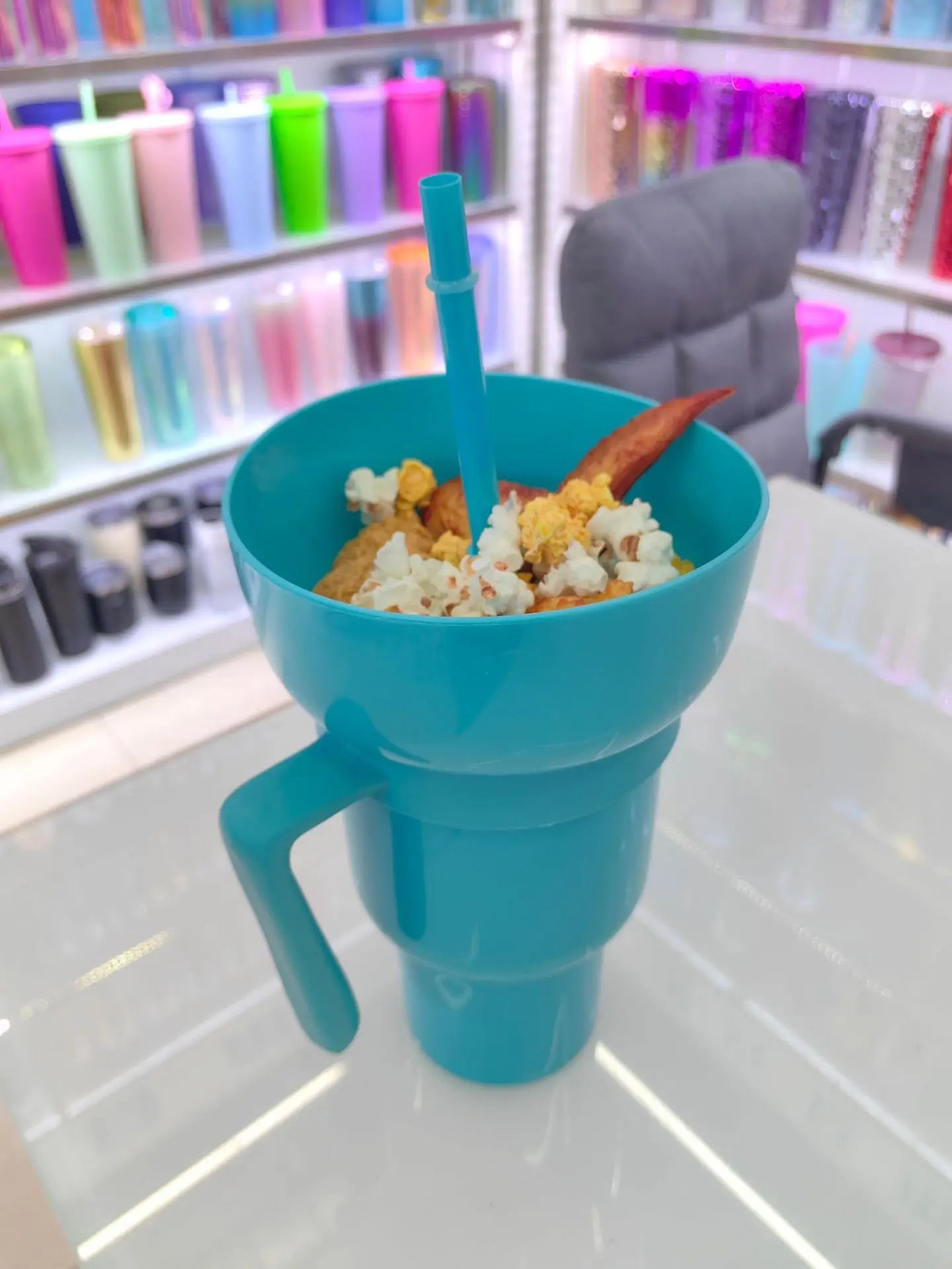DualSip Luxe Krus til Snacks og Drikke | 2-i-1 Tasse med Lækagesikker Design til Travle Dage og Familieture