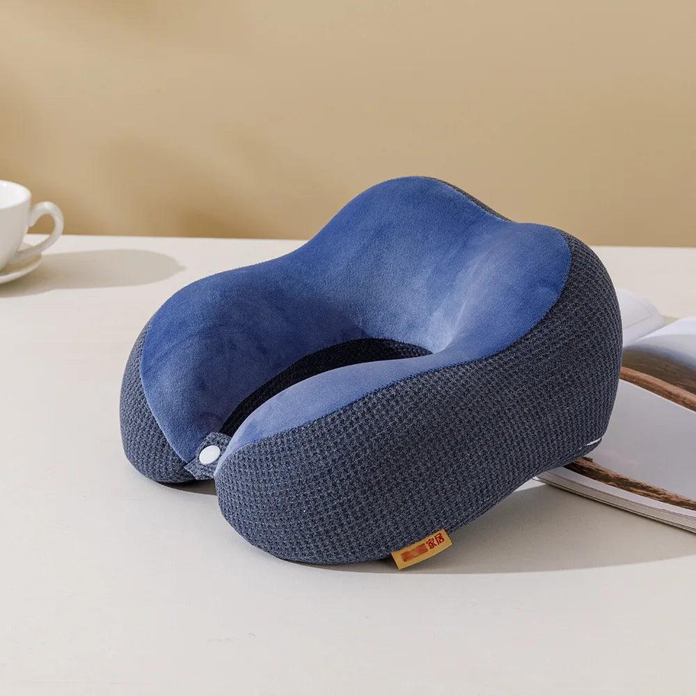 Resekudde med Memory Foam - Ultimat Komfort för Nacken