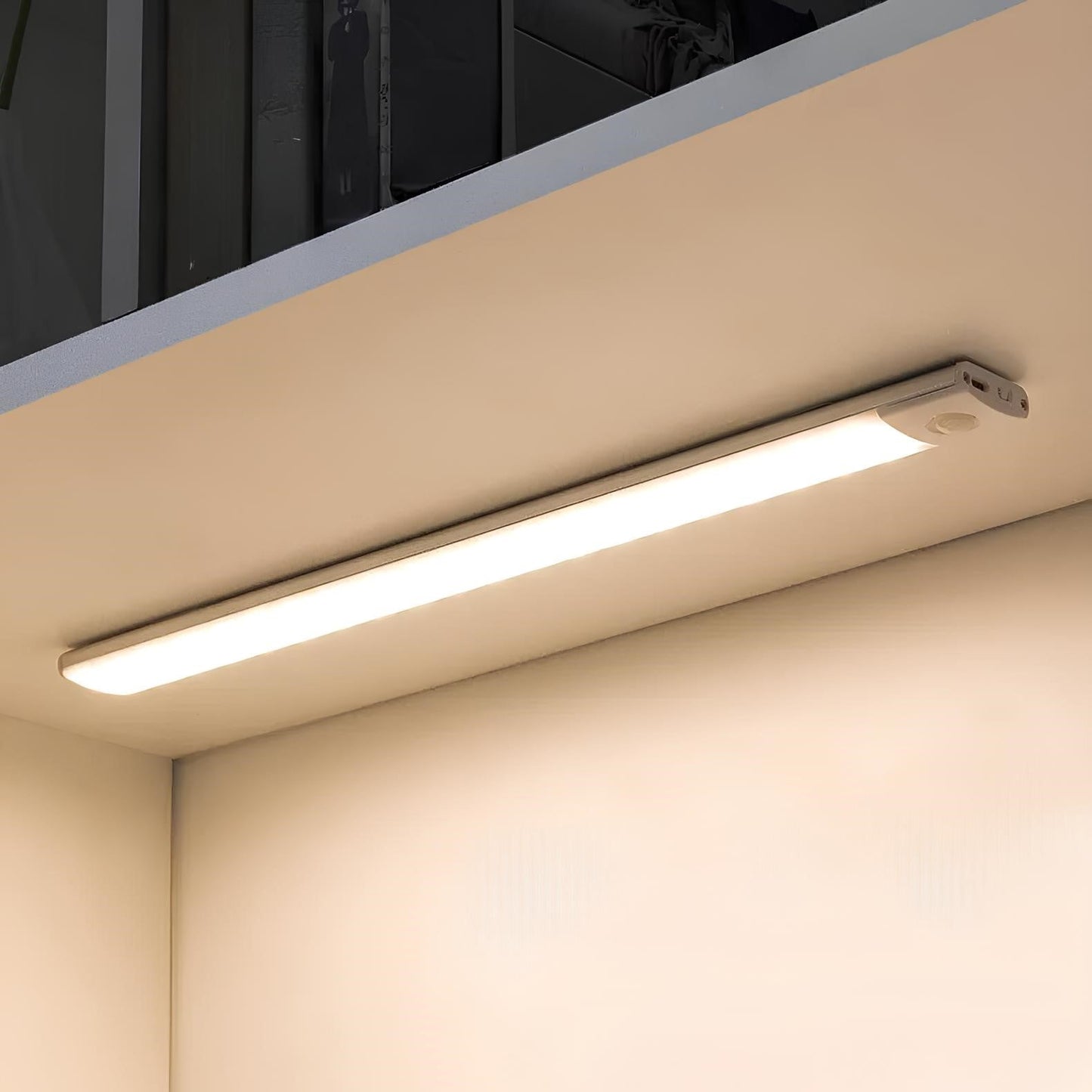 LED Væglampe med Bevægelsessensor og Genopladelig USB