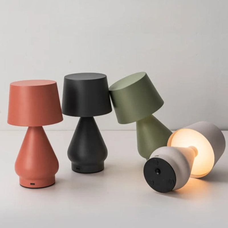 Stilren Skandinavisk Natlampe med Beroligende Lys
