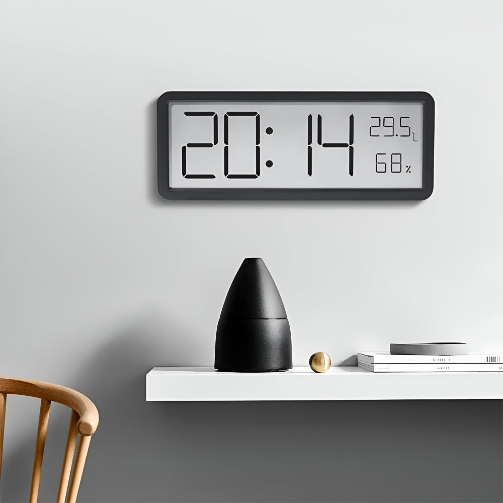 Elegant LED Vægur med Klimainformation & Automatisk Lysstyrke