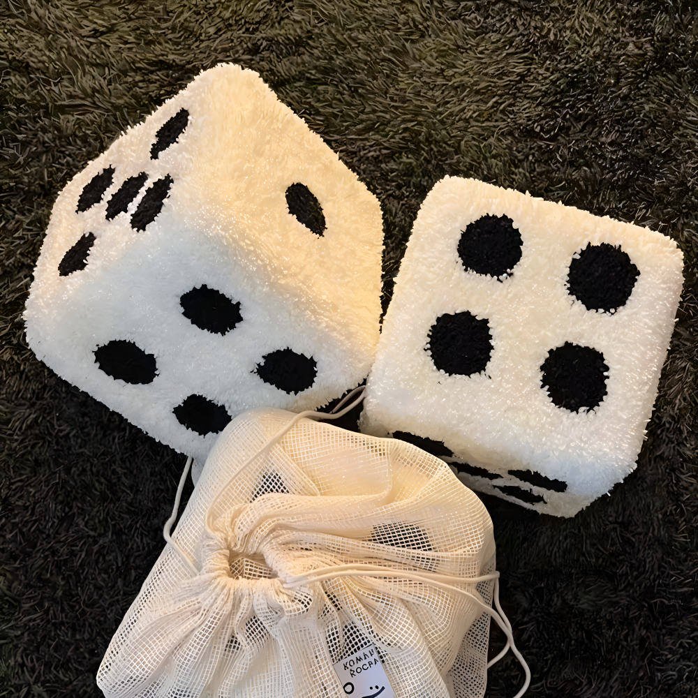 Elegant velourkubpuff – bekväm och platsbesparande design