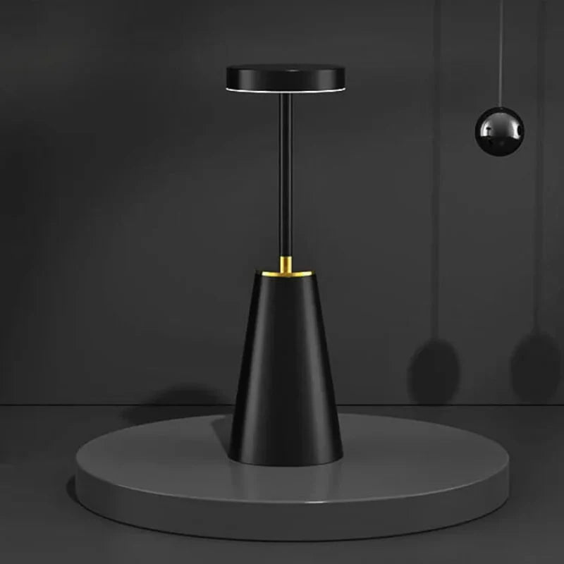 Trådløs LED Bordlampe med Lang Batterilevetid og Touch-Kontrol