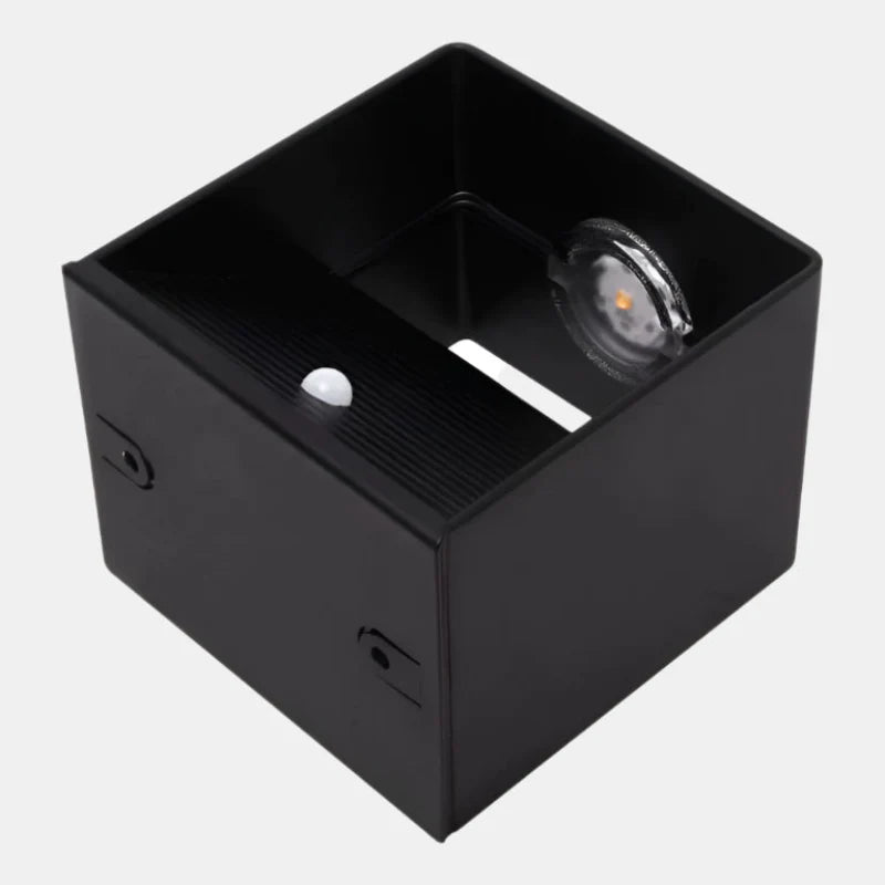 Trådløs Væglampe med Sensor og Lang Batterilevetid