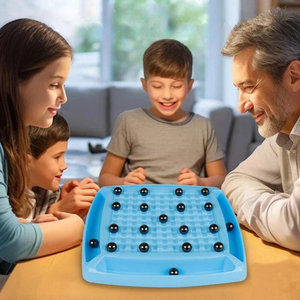 Strategisk Magnetisk Brætspil – GridMind