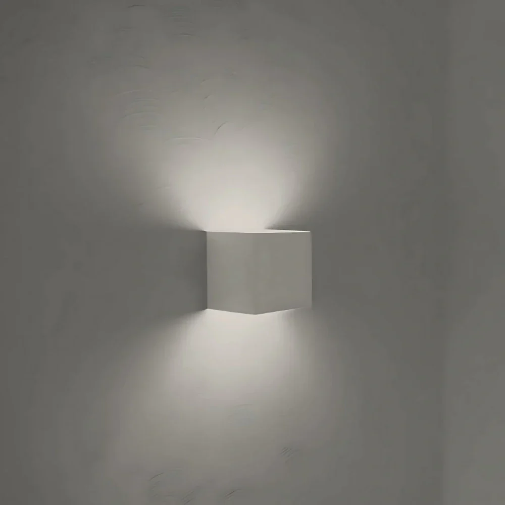 Justerbar LED Væglampe i Sort Aluminium til Indendørs & Udendørs