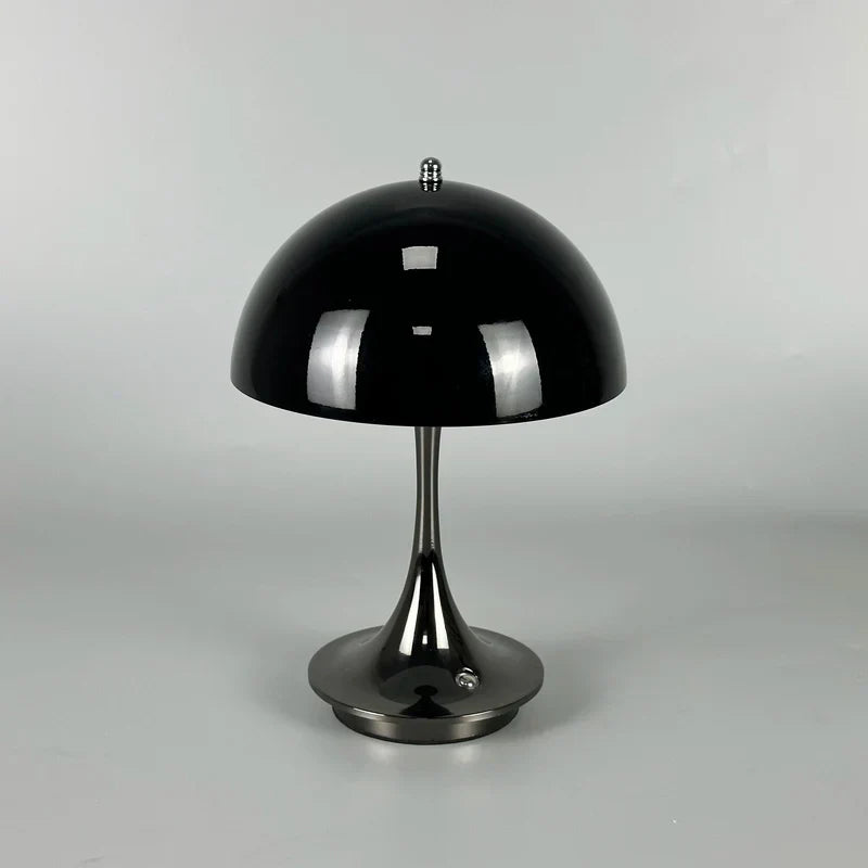Elegant LED-bordslampa med justerbar ljusstyrka och uppladdningsbar