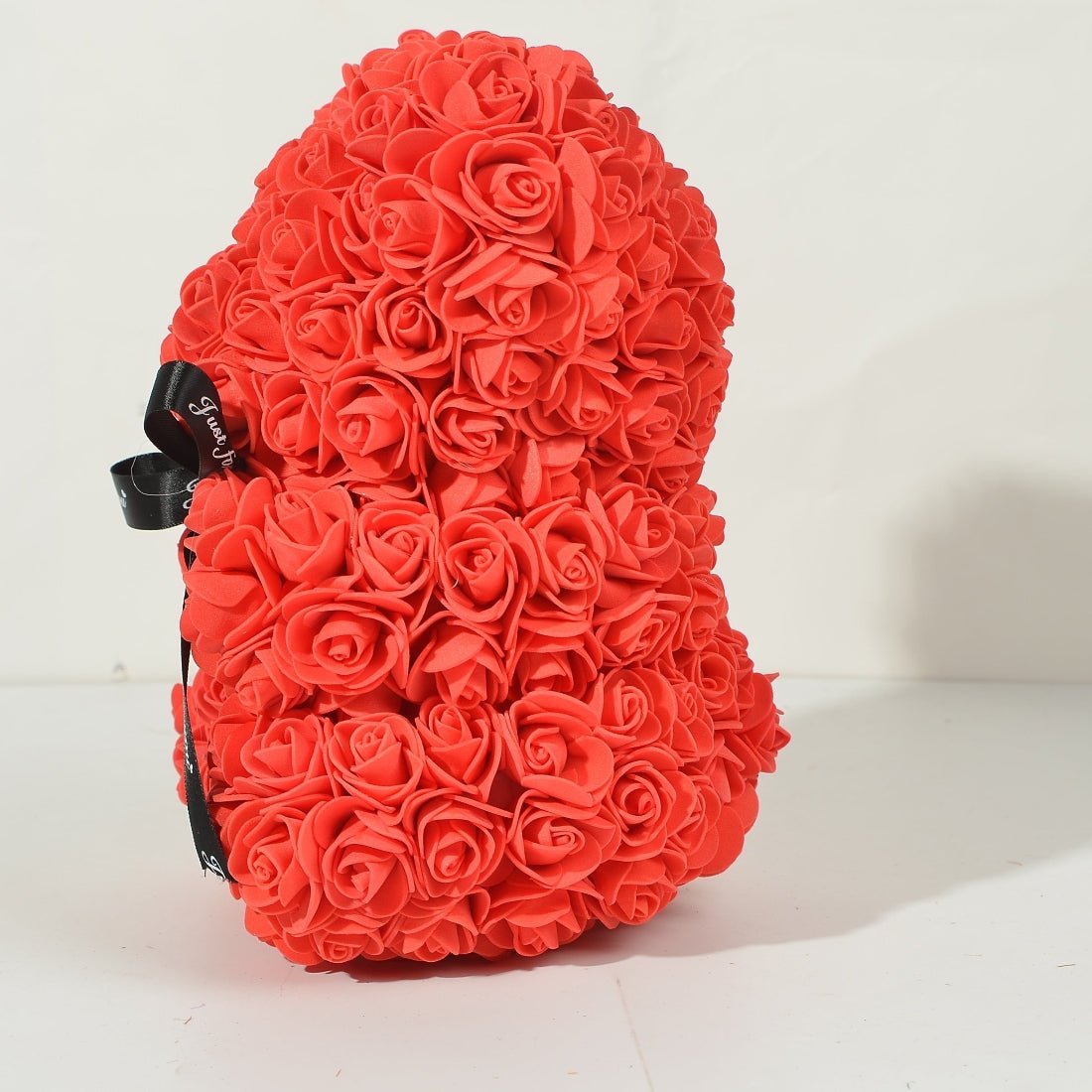 Romantisk Rosebamse med Unik Blomsterdesign til Gaver