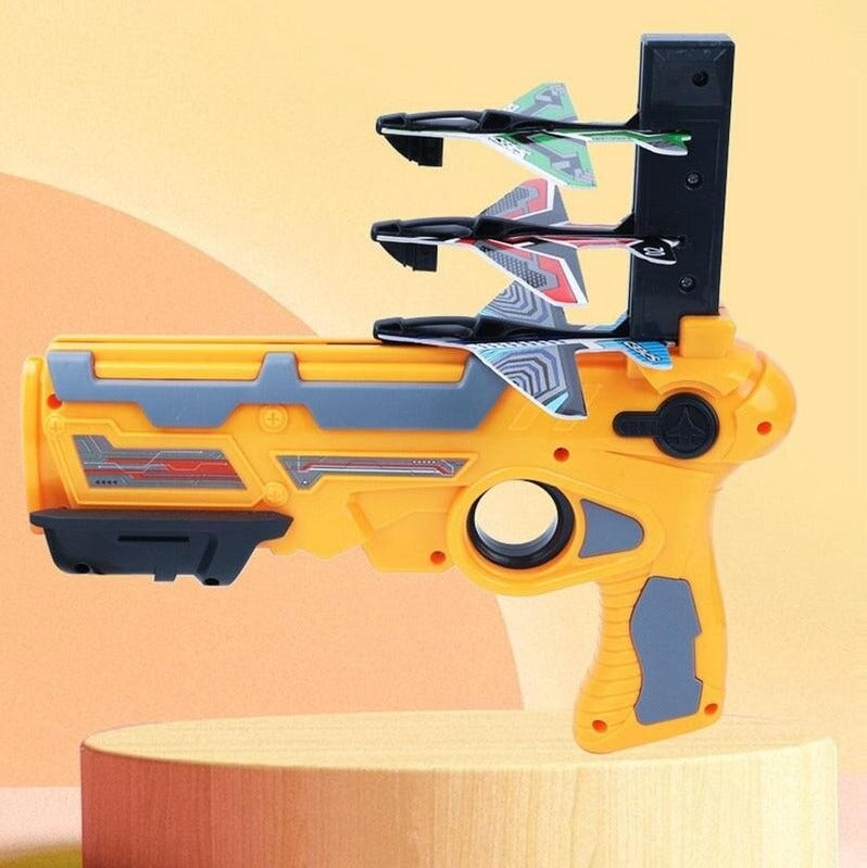 Flyveleg til børn – Flyvemaskine kaster pistol