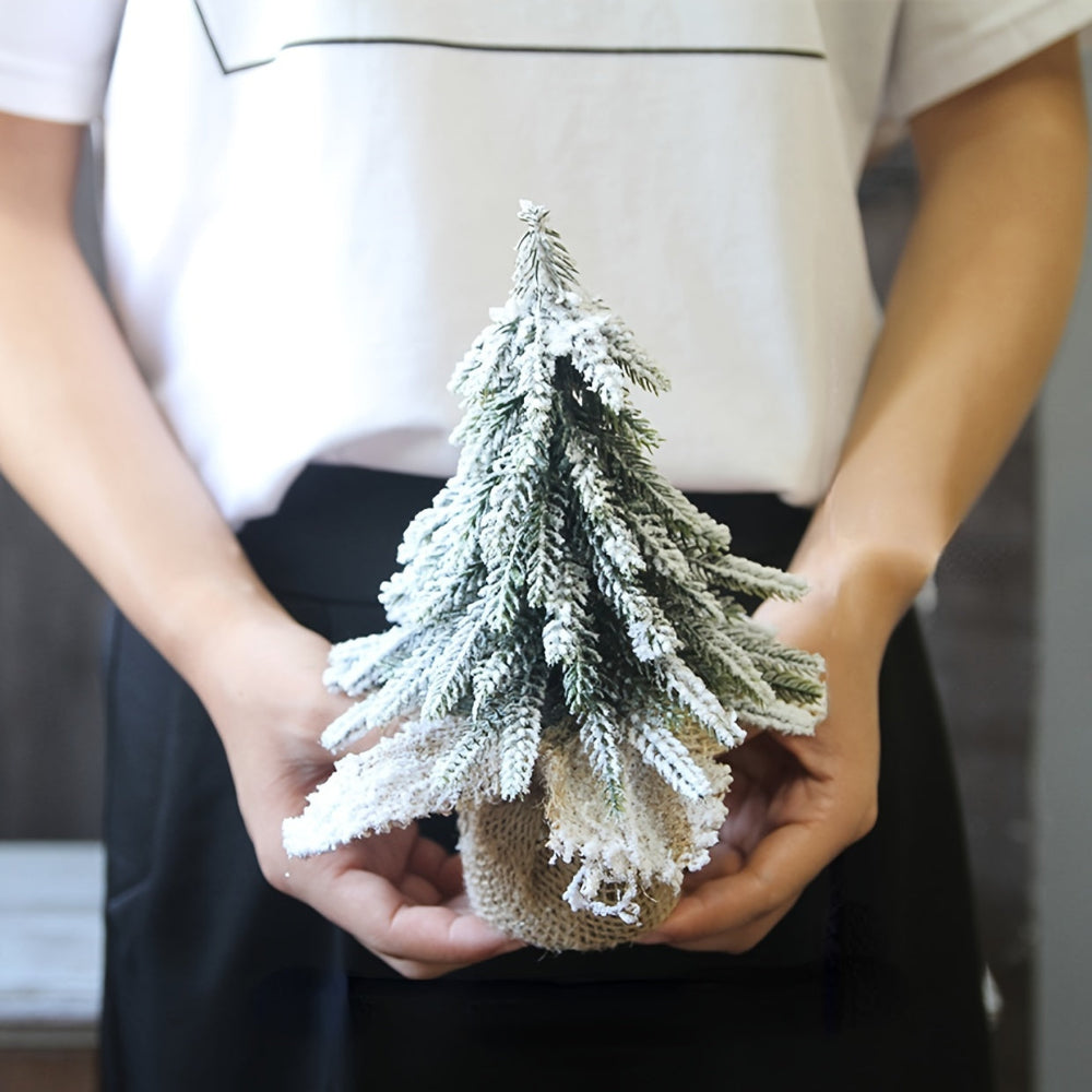 Mini julgran i vit, Bordsdukning, Festlig dekoration