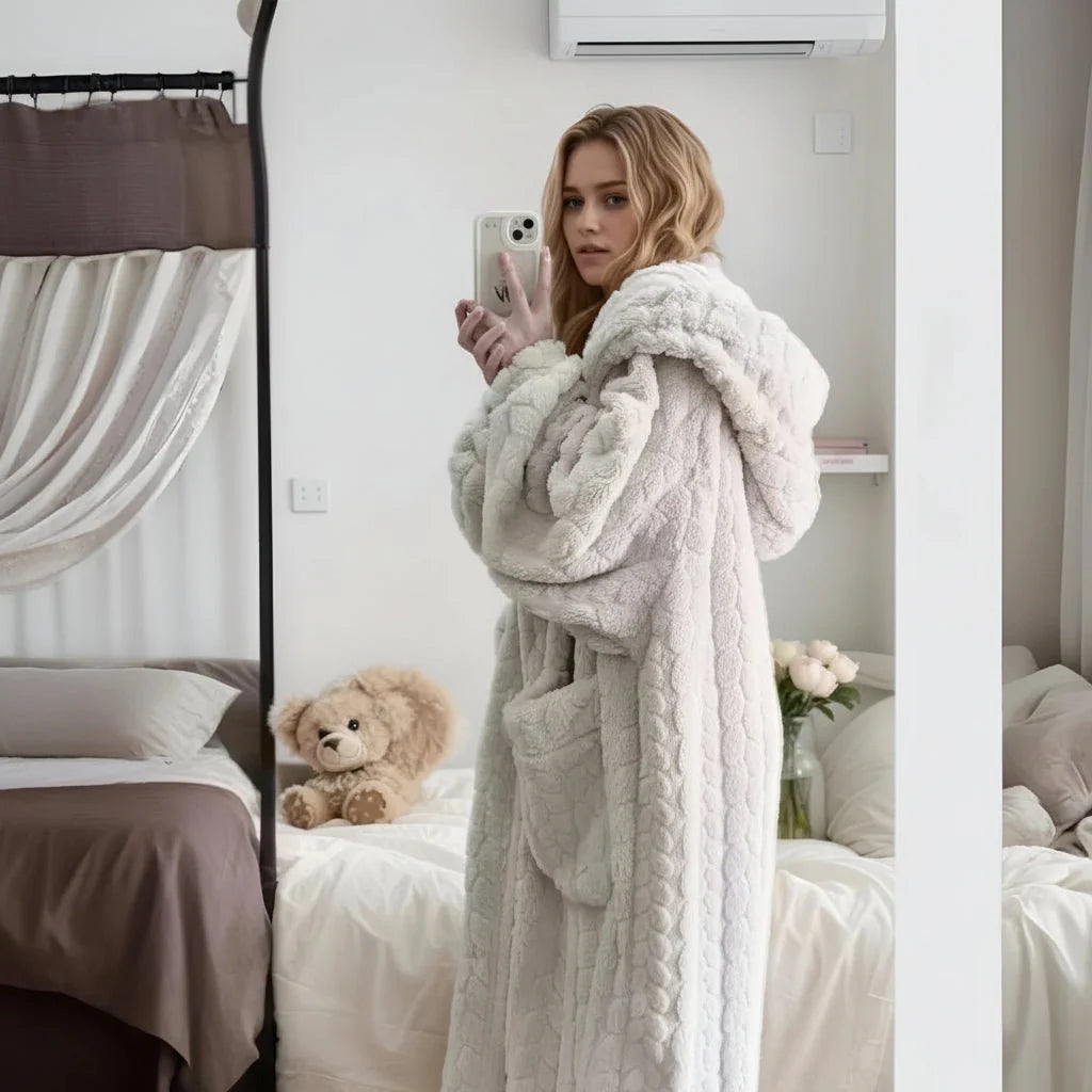 Varmt Damebadekåbe med Hætte og Lommer til Vinterhygge