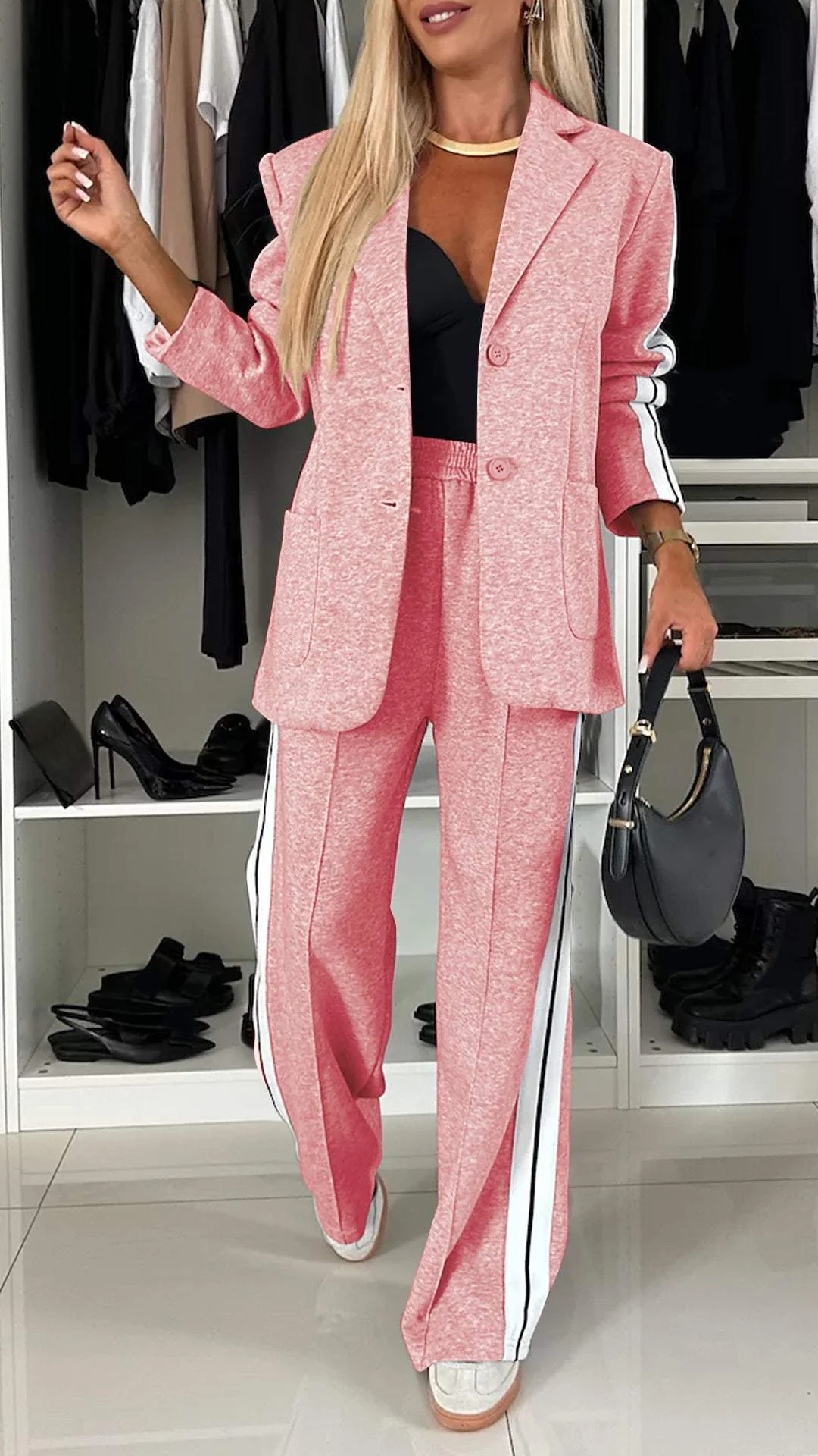 Chic look med 2-delat set – kavaj och avslappnade byxor