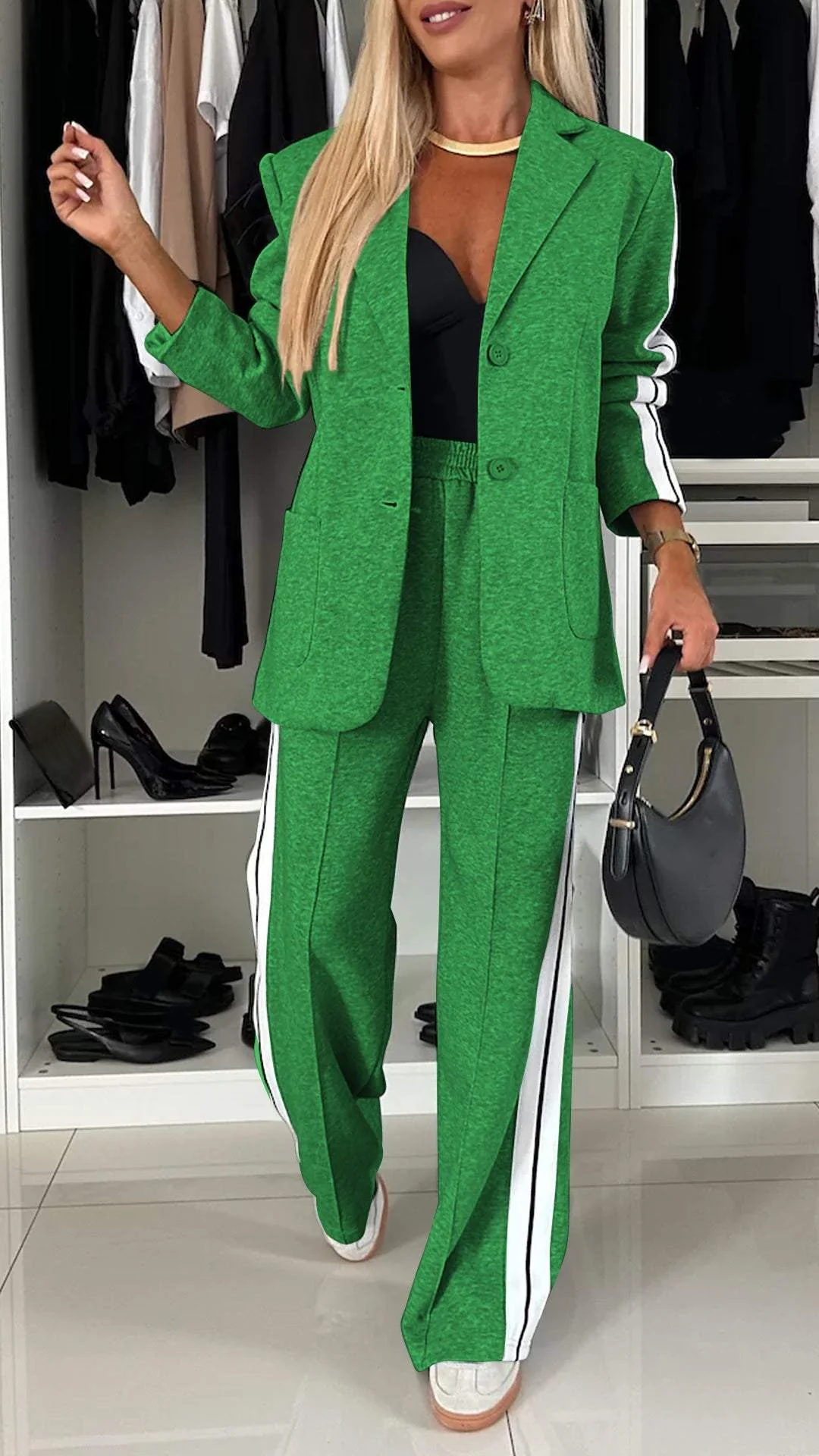 Chic look med 2-delat set – kavaj och avslappnade byxor