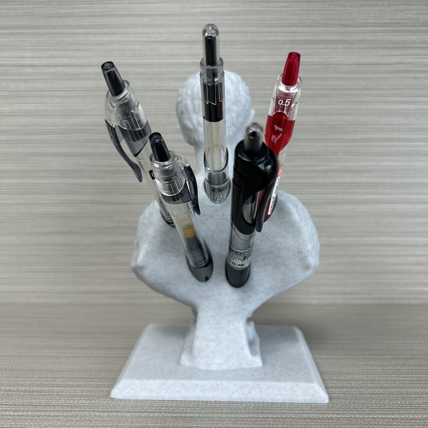 César Pen Holder – Kreativt Pennställ från Julius Caesar