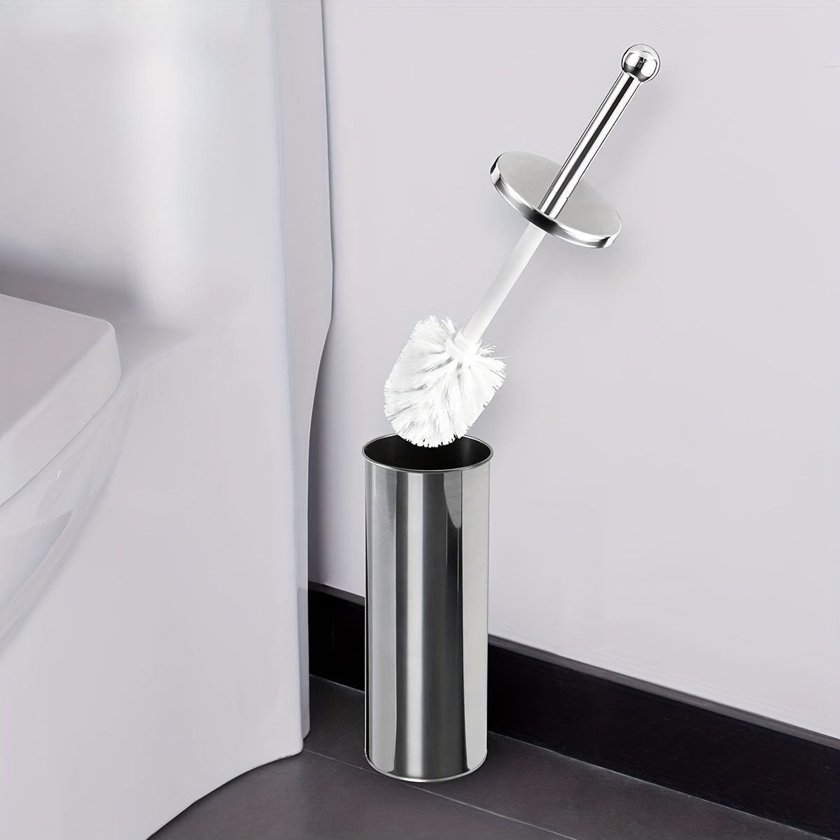 Elegant toiletbørste med langt håndtag og hygiejnisk holder
