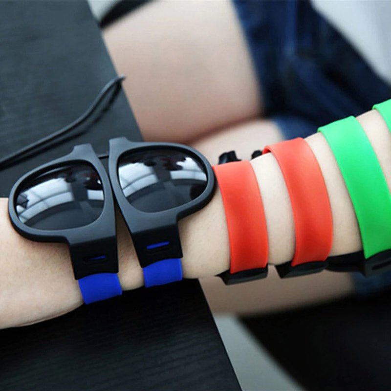 Hopfällbara solglasögon med armband och UV-skydd