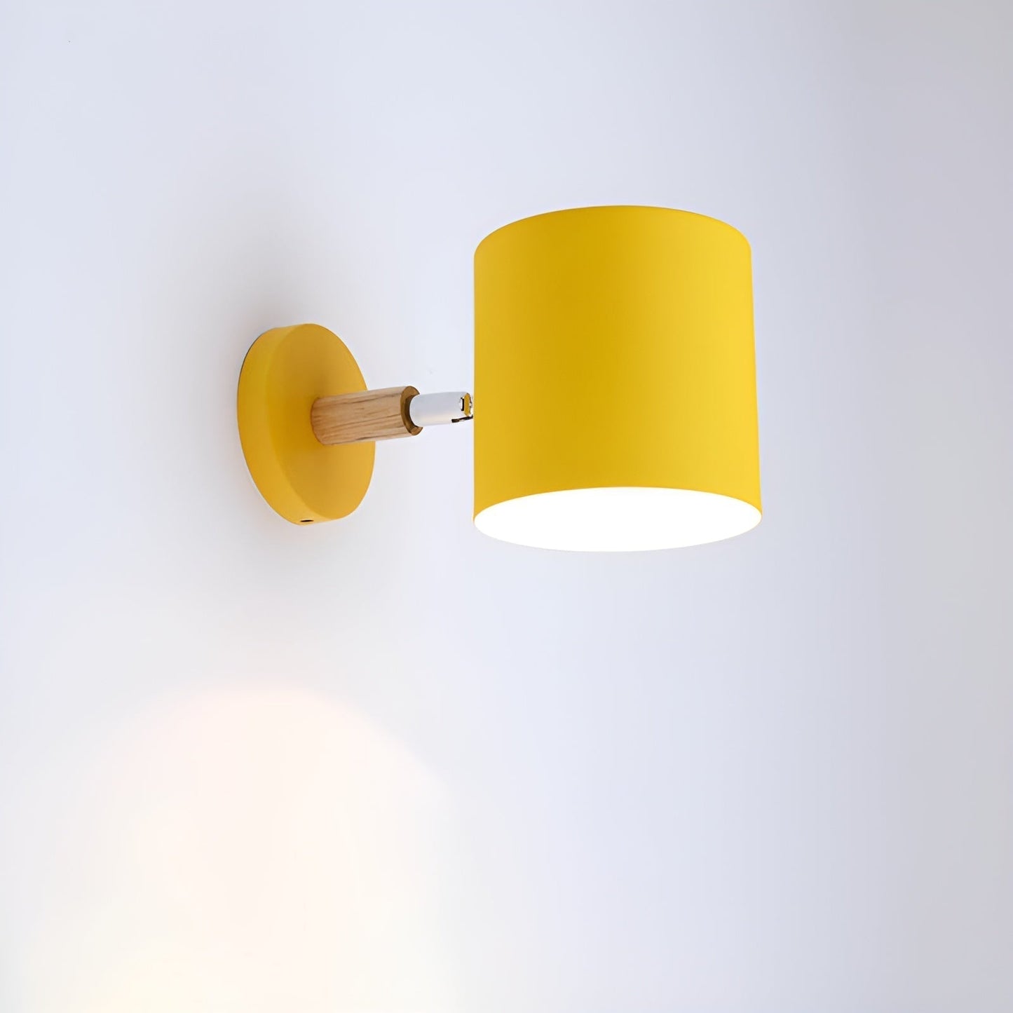 Elegant Pastel Væglampe – Justerbart Lys til Dit Hjem