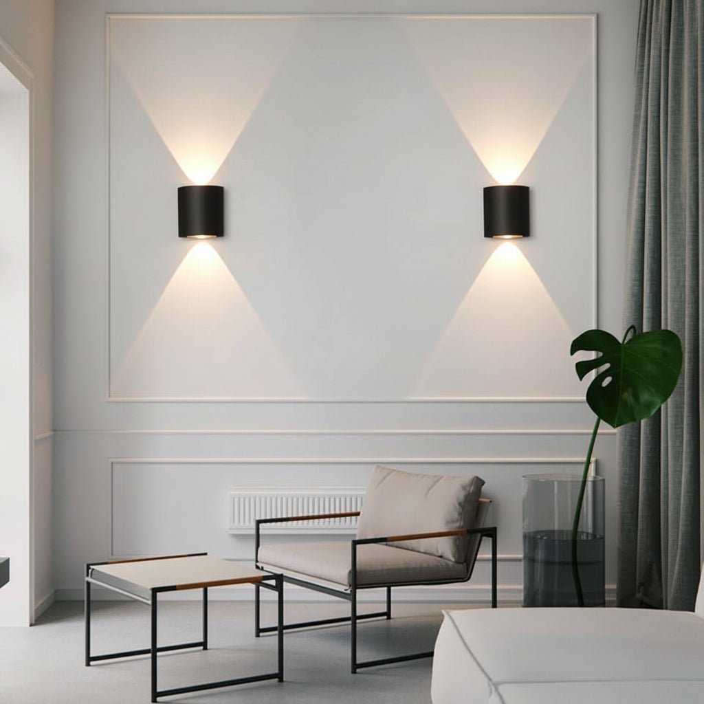 Moderne LED Udendørs Væglampe med Klar og Effektiv Belysning