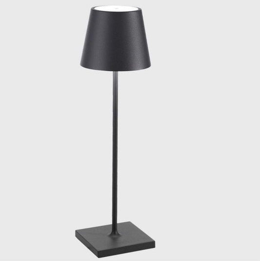 Stilren Trådlös Bordslampa - Dimbar & Vattentät LED-lampa