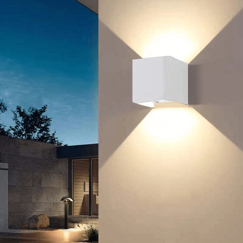 Vattentät LED-vägglampa – Elegant och Energibesparande