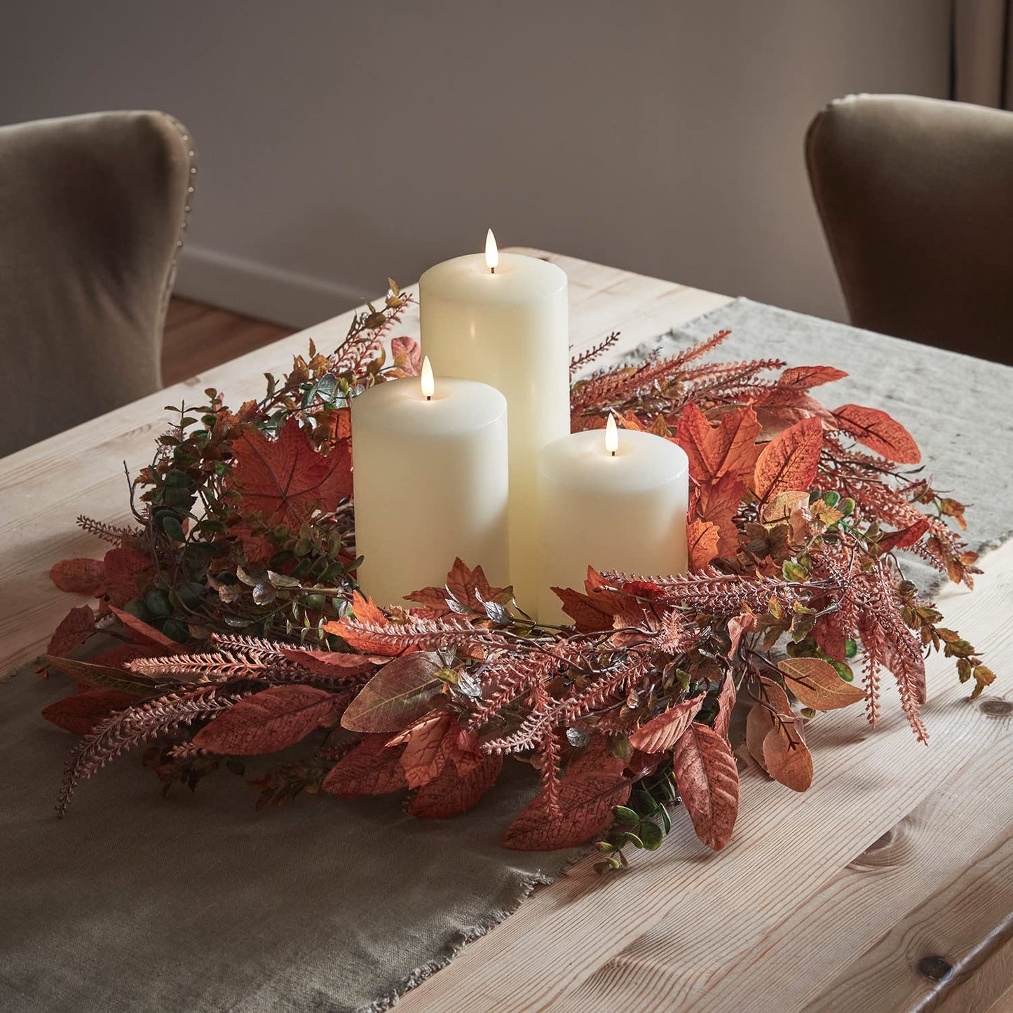 Efterårskrans til Jul med Naturlig Kvistramme - Tidens Elegance