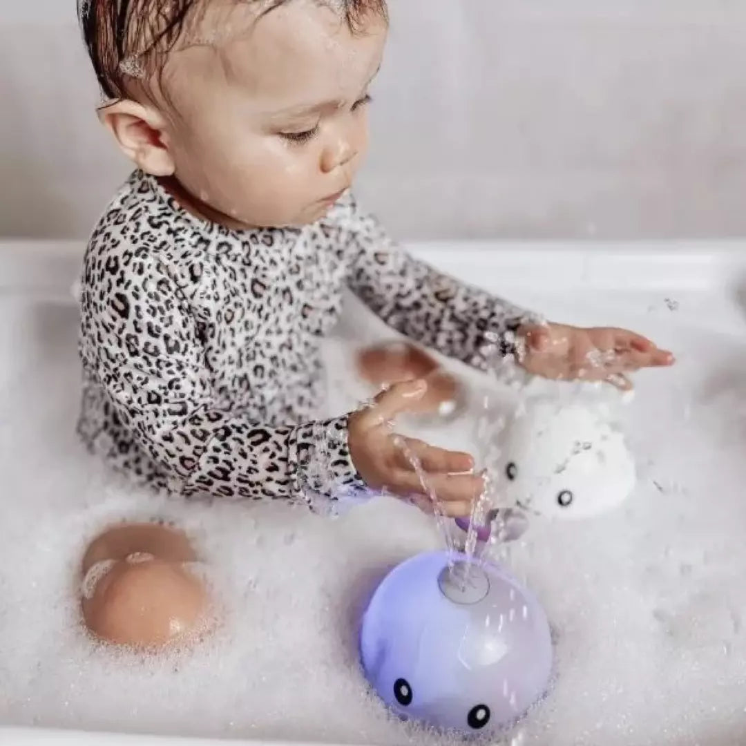 Fantastisk badtid med glittrande havsdjur - AquaJoy