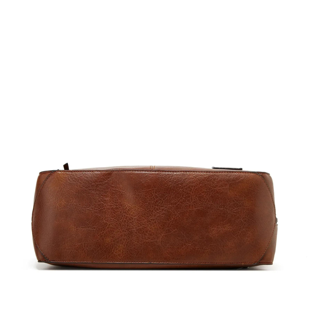 Elegant og rummelig skuldertaske - Novara