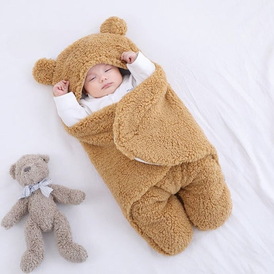 Varm og Beroligende Baby Svøb i Blød Fleece