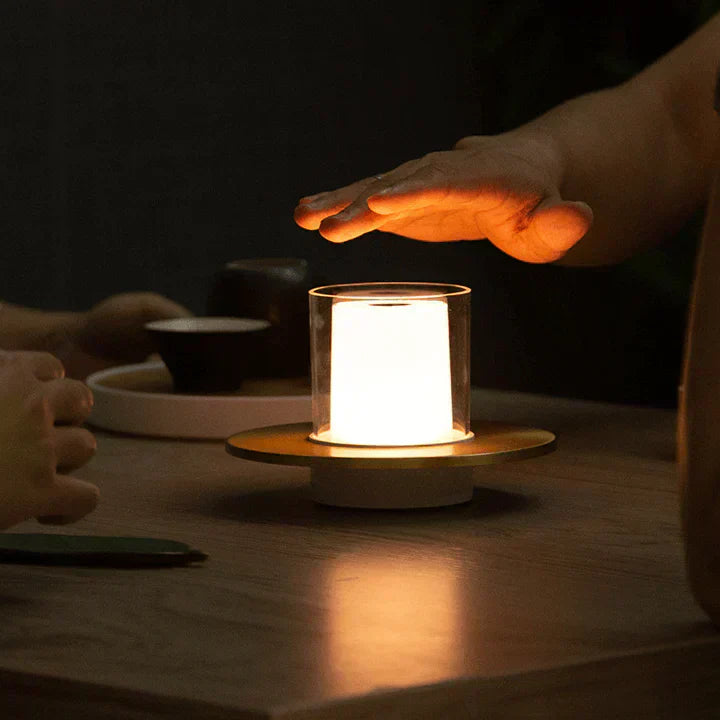 GlowLuxe LED Bordlampe – Elegant Lampe til Stemningsbelysning