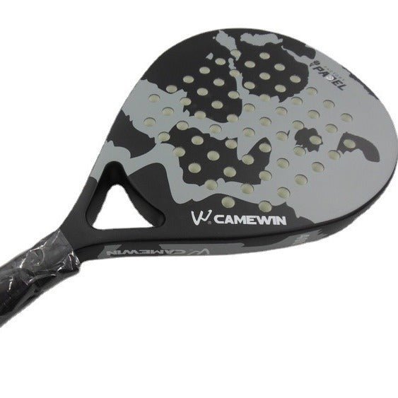 Padelracket i kulfiber for præcision og komfort
