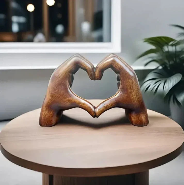 KærlighedsHjerte - Håndlavet symbol på hengivenhed