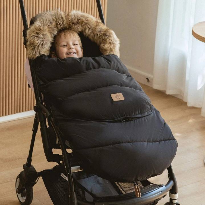 Varm og Justerbar Barnevognsposer til Vinterbrug