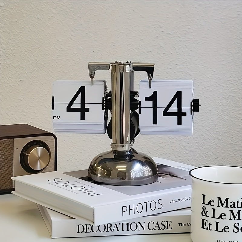 Retro Elegante Ur med Automatisk Drejefunktion – Flip Design