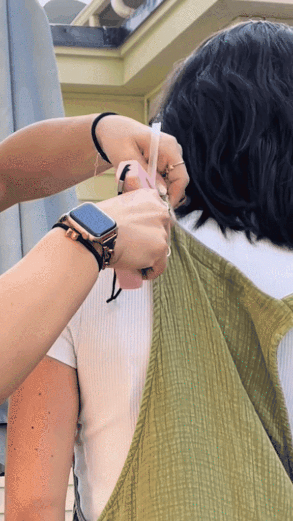SmartSew Mini | Bärbar Symaskin för Snabba Reparationer