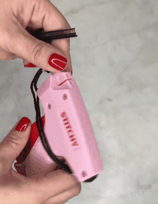 SmartSew Mini | Bärbar Symaskin för Snabba Reparationer