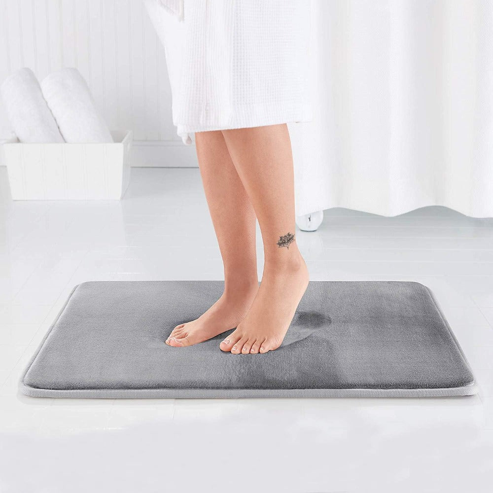 Blød Memory Foam Badeværelsesmåtte med Skridsikker Bund