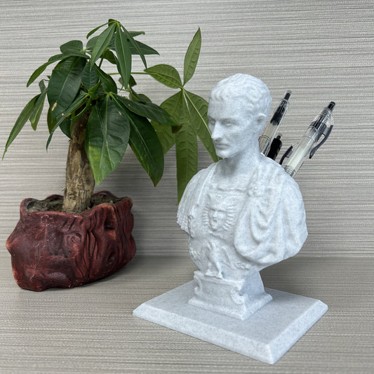 César Pen Holder – Kreativt Pennställ från Julius Caesar