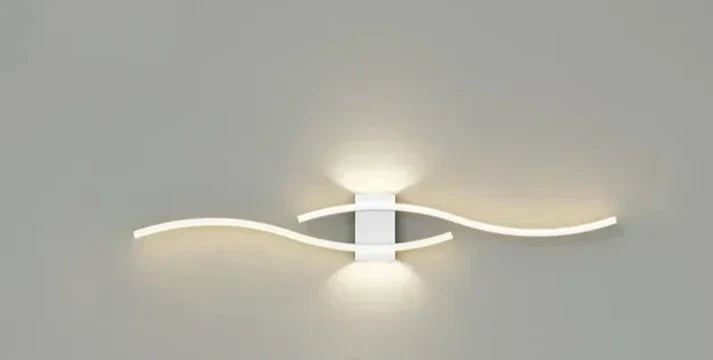 Moderne LED Væglampe i Bølgeform | 60×15 cm | Energibesparende og Blødt Lys