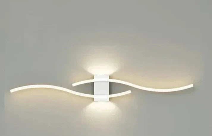 Moderne LED Væglampe i Bølgeform | 60×15 cm | Energibesparende og Blødt Lys