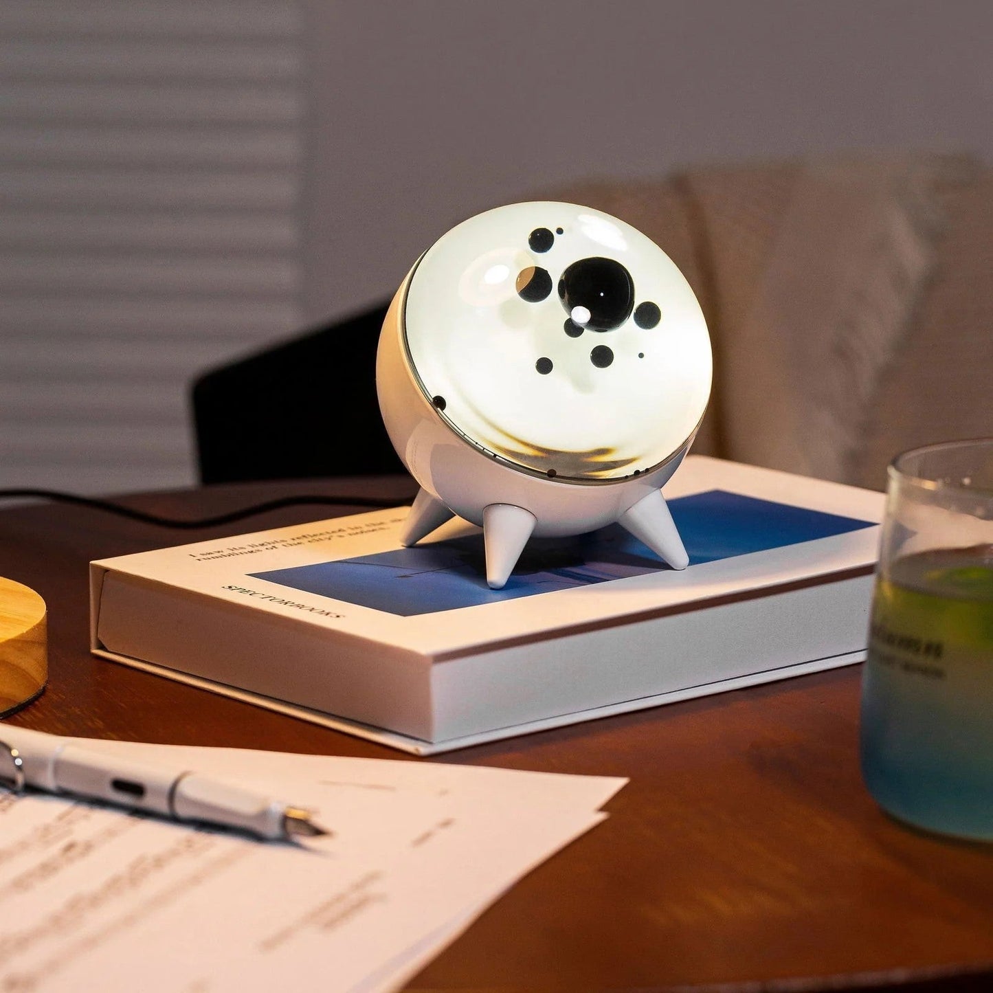 Ferrofluid Lampe med Bluetooth - Musikstyret Lysoplevelse