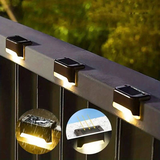 Solcellsdriven LED-vägglampa till Trädgården – Energibesparande Belysning