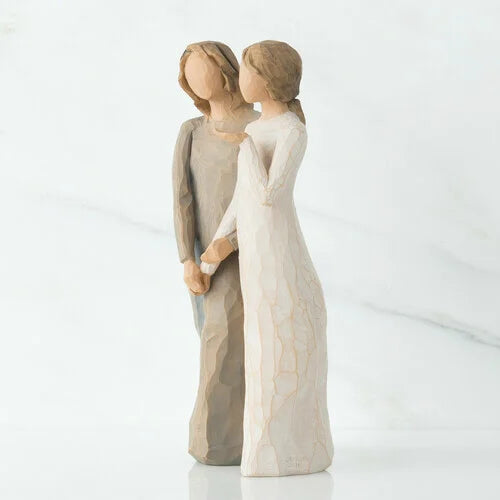 Systerfigur i harts