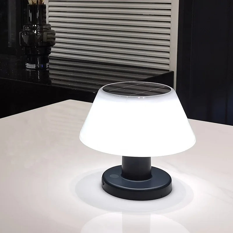 Elegant Solar Bordlampe med Trådløs Belysning til Hjemmet